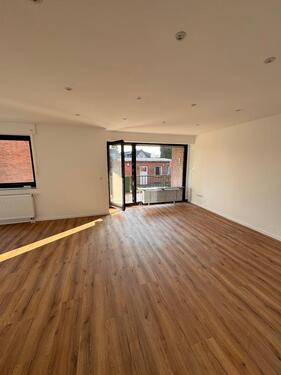 Foto - Modernisierte 3,5 Zimmer Erdgeschosswohnung, mit Garten