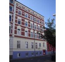 Sonnige 2 ZI-WHG mit Balkon und Wannenbad - Schwerin Altstadt