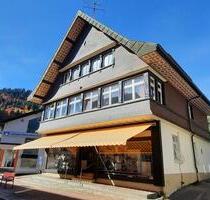 Todtmoos: Ortsmitte, Laden 100 qm, ebenerdig, große Schaufenster