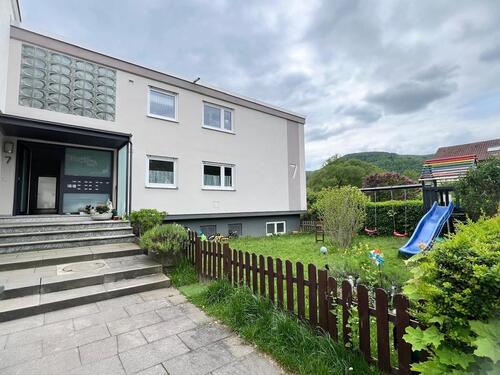 Foto - 2,5-Zimmer-Erdgeschosswohnung im Kurgebiet Bad Urach – 68 m²