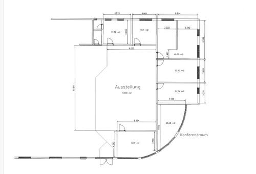 Foto - Gewerbefläche (ebenerdig) mit Parkplätzen