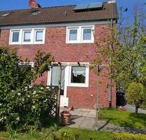 Jever: Charmante Doppelhaushälfte – ideal auch für Familien!