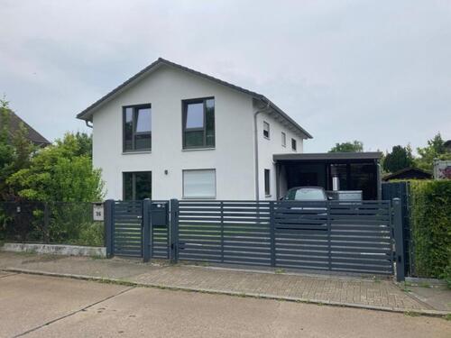 Foto - Modernes Zwei-Familienhaus zu vermieten