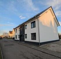 Erstbezug: Moderne 2-Zimmer-Wohnung mit Balkon in Walldürn