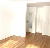 Moderner Wohnungsschnitt - Frisch Renoviert - 2-Raumwohnung - Chemnitz Altendorf