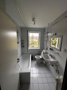 Foto - Dachgeschoßwohnung in Gerbrunn zur Miete