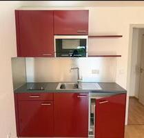 2 Zimmer Wohnung Zu Vermieten Balkon Gute Lage - Denkendorf