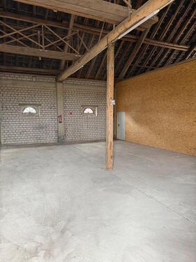 Foto - Lagerhalle zu vermieten - 590,00 EUR Kaltmiete,