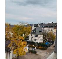 Haus zum verkaufen - 1.049.000,00&nbsp;EUR Kaufpreis, ca.&nbsp; 240,00&nbsp;m&sup2; in Saarlouis (PLZ: 66740)