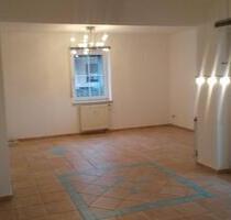 Schöne 4-Zimmer-Wohnung mit zwei Balkonen in Blitzenreute - Fronreute