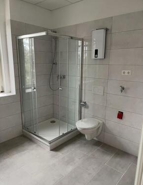 Foto - Wohnung ca 98 qm ab 01.04.26, saniert mit EBK, 1OG Zentralle Lage