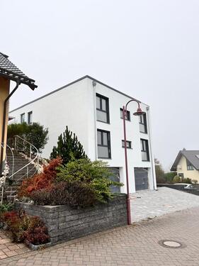 Foto - Neubau Mehrfamilienhaus - mit 3 Wohneinheiten in ruhiger Lage!