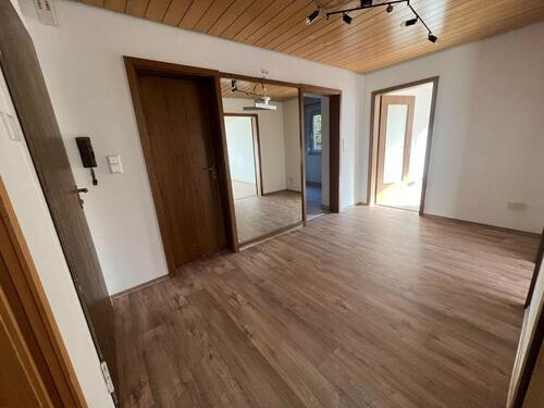 Foto - 3 Zimmer Etagenwohnung zur Miete in Euerdorf