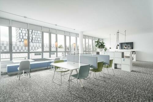 Foto - Coworking-Bereich in Regus Business Park