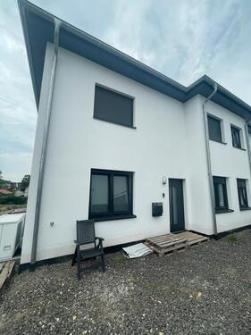 Foto - Doppelhaushälfte 174m² RüsselsheimBauscheim