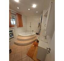 2 Zimmer Wohnung - 550,00&nbsp;EUR Kaltmiete, ca.&nbsp; 86,00&nbsp;m&sup2; in Neukirchen bei Heiligen Blut (PLZ: 93453)