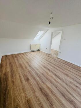Foto - Charmante & helle Dachgeschosswohnung mitten in Recklinghausen – frisch renoviert & sofort bezugsfrei!