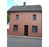 Vermietung einer 4 Zimmer Wohnung in Gangelt in einem Altbau