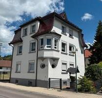 Interessantes Zweifamilienhaus - 369.000,00&nbsp;EUR Kaufpreis, ca.&nbsp; 180,00&nbsp;m&sup2; in Albstadt (PLZ: 72461) Gemarkung Onstmettingen