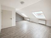 Foto - 2-Zimmer-DG-Wohnung in Rastatt nahe Daimler 