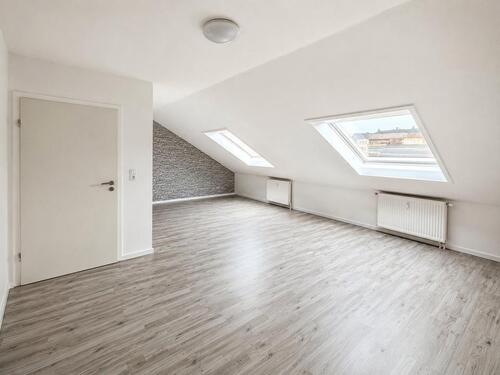 Foto - 2-Zimmer-DG-Wohnung in Rastatt nahe Daimler 