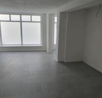 Singlewohnung in der Stadtmitte mit Innenhof u Terrasse zur EZN. - Mindelheim