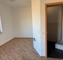 65qm Zimmer Wohnung mit Balkon im Gelben Haus Veitlahm - Mainleus