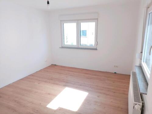 Foto - Erdgeschoßwohnung in Wörth am Rhein zur Miete