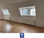 Foto - Himmlische Dachwohnung mit Tageslichtbad mit Wanne und Dusche!