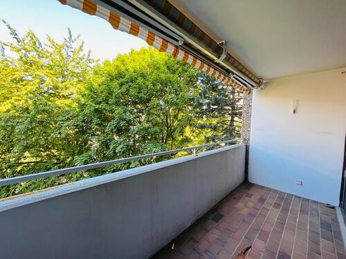 Foto - große 2 Zimmer Wohnung Wiesbaden ländlicher Vorort