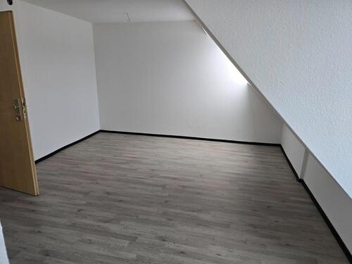 Foto - Frisch renovierte Dachgeschosswohnung im Hubland