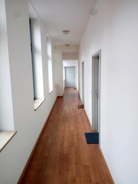 Foto - Großzügige Einzimmerwohnung in zentraler Lage