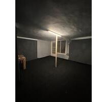 LagerraumKeller zu vermieten - 265,00&nbsp;EUR Kaltmiete, ca.&nbsp; 25,00&nbsp;m&sup2; in München (PLZ: 80937) Am Hart