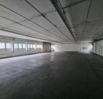 geräumige Produktions - oder Lagerhalle zu vermieten - Burg