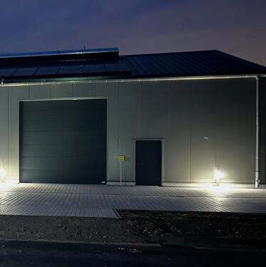 Foto - Lagerhalle - 1.500,00&nbsp;EUR Kaltmiete, ca.&nbsp; 225,00&nbsp;m&sup2;