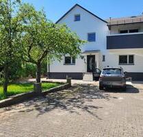 Schöne OG-Wohnung im Mehrfamilienhaus - Tirschenreuth