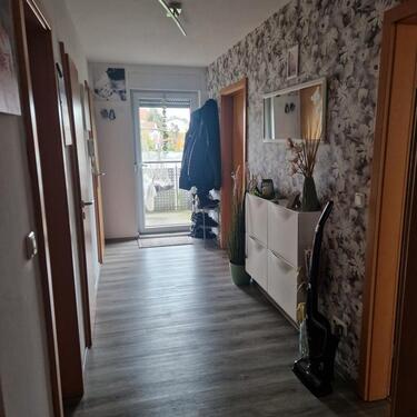 Foto - Helle 4-Zimmer-Wohnung in Heuchelheim mit Terrasse