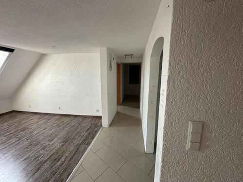 Foto - Dachgeschoßwohnung in Ludwigshafen am Rhein zur Miete
