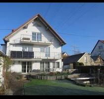 Viel Platz für die Familie - sehr großes Einfamilienhaus m Garten - Stadtbergen