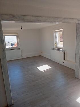 Foto - Wohnung zu vermieten 121 qm verteilt auf OG und DG