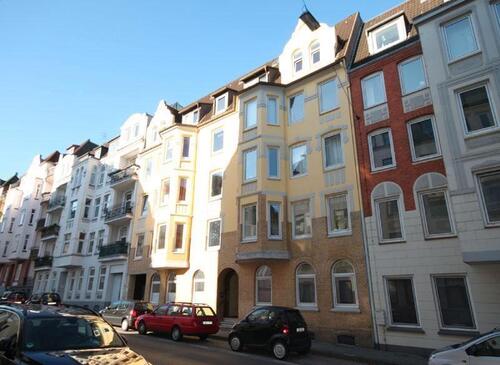 Foto - 2- Zimmer Dachgeschoss – Altbauwohnung auf der Westlichen Höhe