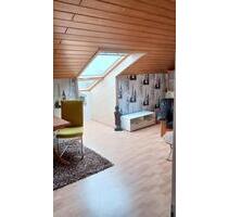 Dachgeschosswohnung 2 Zimmer in 69259 Wilhelmsfeld mit Balkon