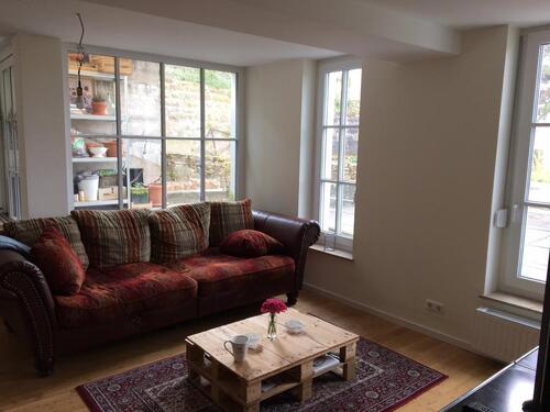 Foto - Helle 3-Zimmerwohnung im Grünen mit EBK, unmöbliert