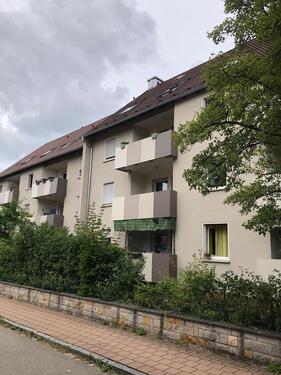 Foto - 2-Zimmer DG Wohnung 30m2 - 450,00&nbsp;EUR Kaltmiete, ca.&nbsp; 30,00&nbsp;m&sup2;