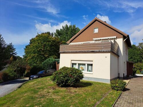 Foto - Helle 4-Zimmer-Erdgeschosswohnung mit Sonnenterrasse und Garage.