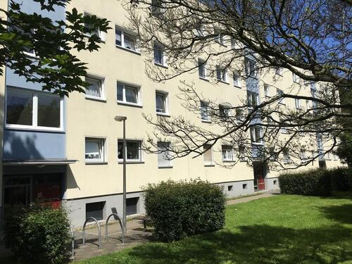 Foto - Ruhiges Mehrfamilienhaus mit gut geschnittener Wohnung
