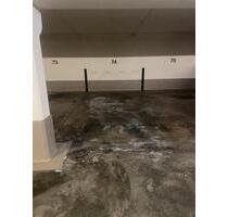 Tiefgaragenstellplatz Großhadern Nähe U-Bahn - München Tiefgaragenstellplatz Großhadern Nähe U-Bahn - München