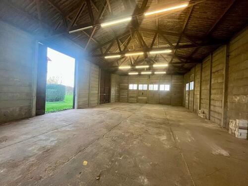 Foto - Schrauberhalle Werkstatt Lager Halle Scheune Stellplatz Garage