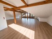 Foto - Neu Saniertes Loft, große DG Wohnung zu vermieten