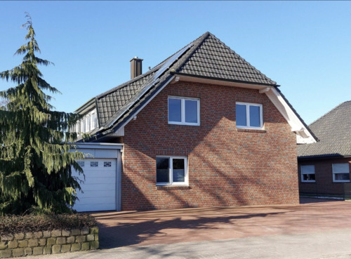 Foto - Charmante Dachgeschosswohnung mit Balkon und eigener Garage